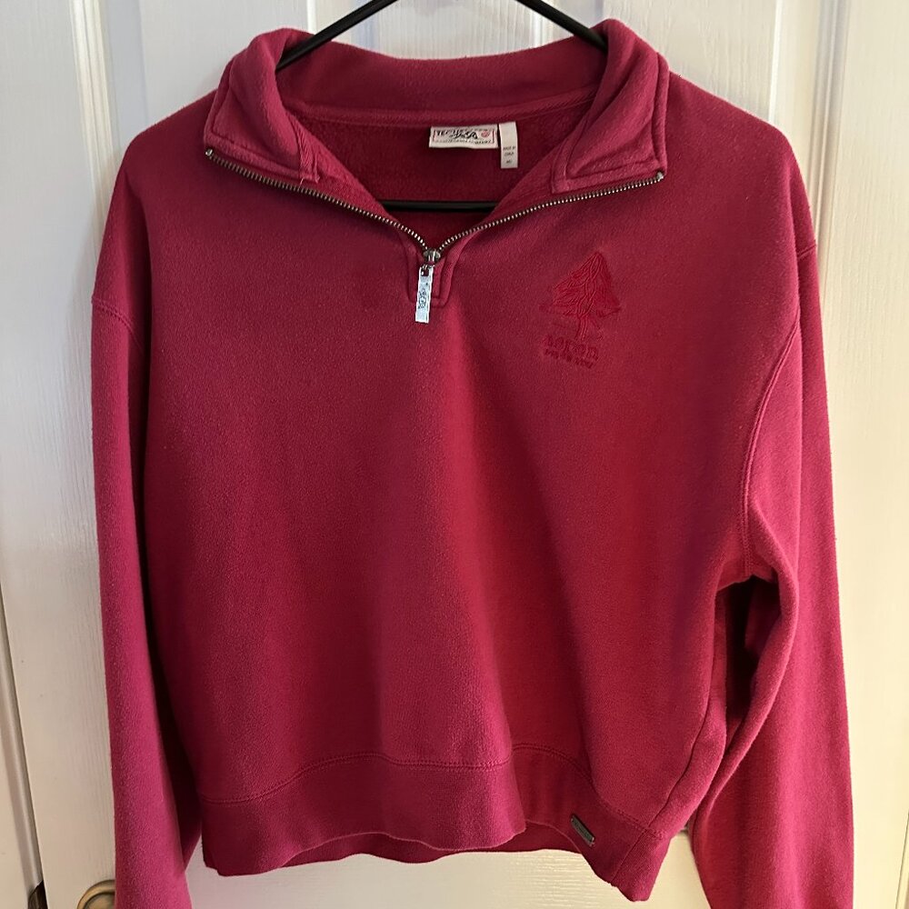 TechStyles Quarter Zip Aspen PullOver - Women Size Medium